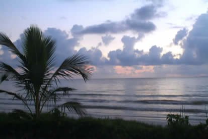 atardecerenlosmachosbeach.jpg